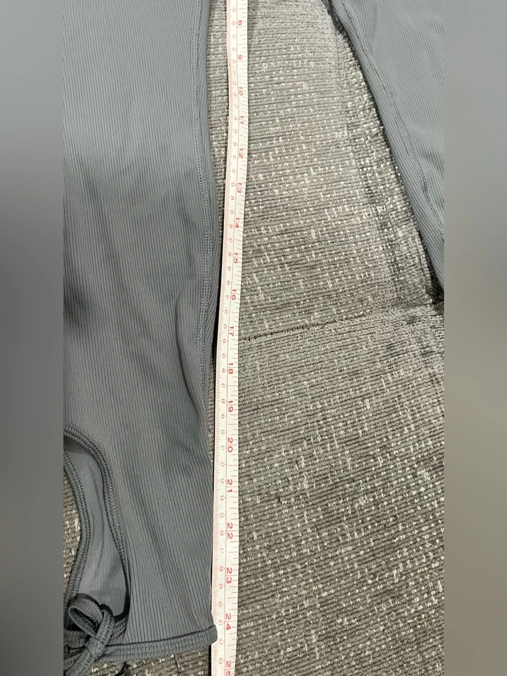Nike Light Gray Performance Leggings r34